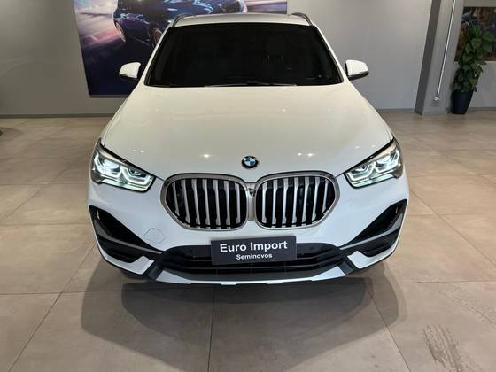 BMW X1 2.0 16V TURBO ACTIVEFLEX SDRIVE20I X-LINE 4P AUTOMÁTICO